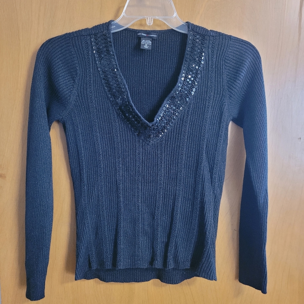 Women's sweater